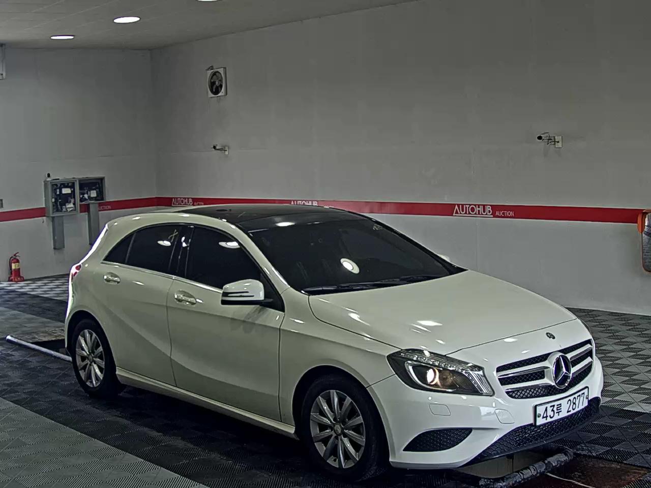 مرسيدس بنز A Class (3Rd Gen) A200 Cdi ستايل 2014 STYLE