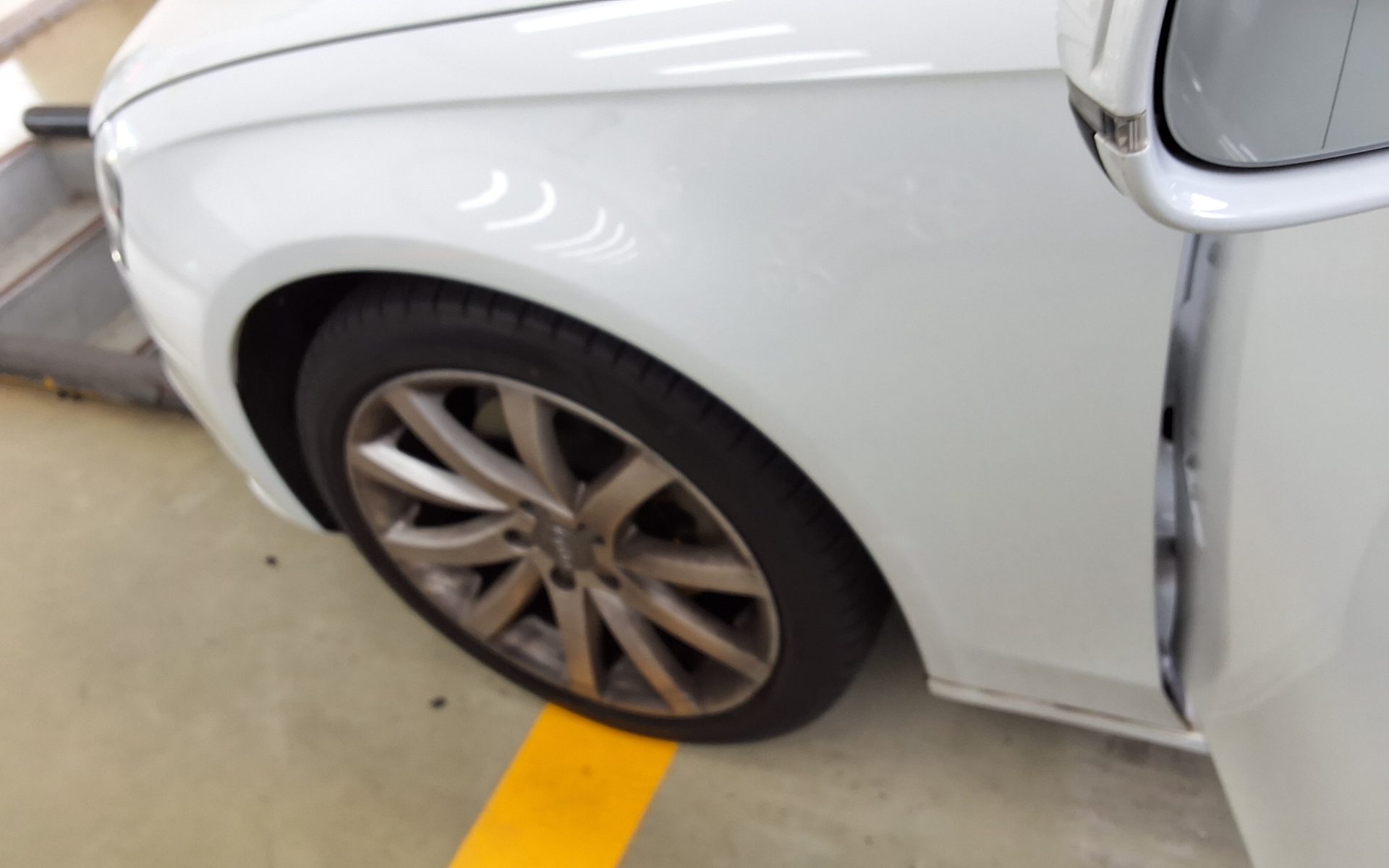 أودي إيه 4 (4Th Gen) 30 TDI 2016