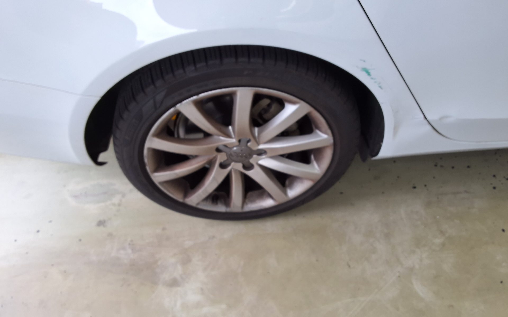 أودي إيه 4 (4Th Gen) 30 TDI 2016