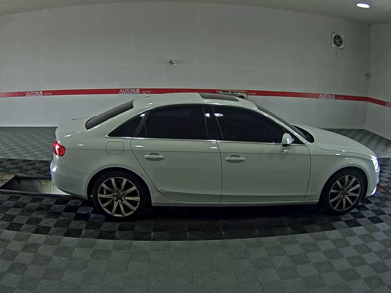 أودي إيه 4 (4Th Gen) 30 TDI 2016