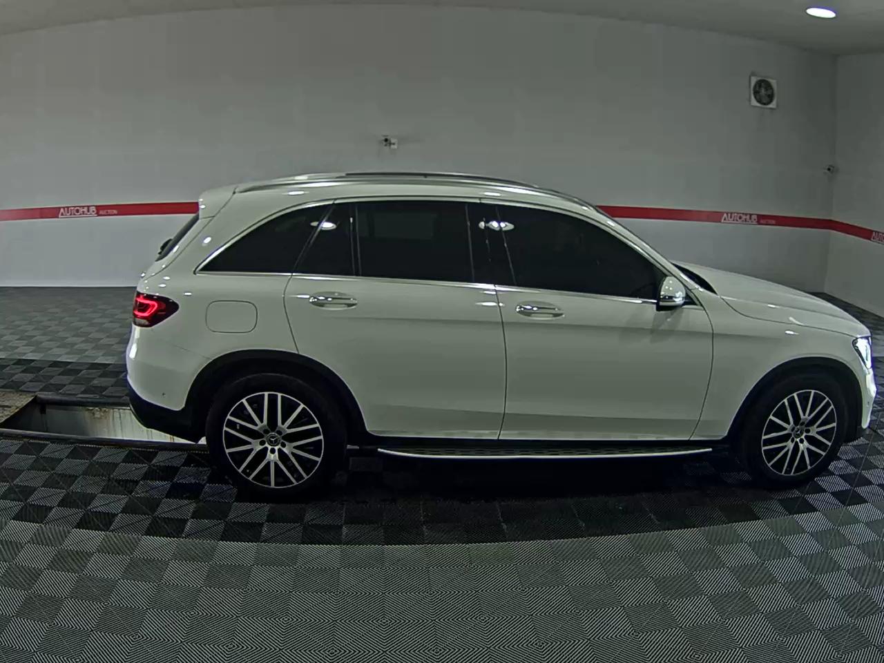 مرسيدس بنز جي إل سي Class جي إل سي 300 فورماتيك 2020 4MATIC