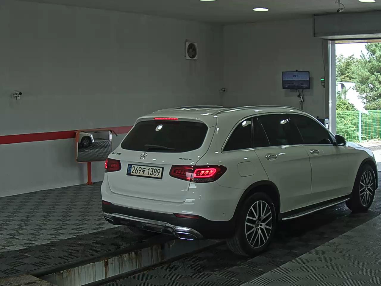 مرسيدس بنز جي إل سي Class جي إل سي 300 فورماتيك 2020 4MATIC