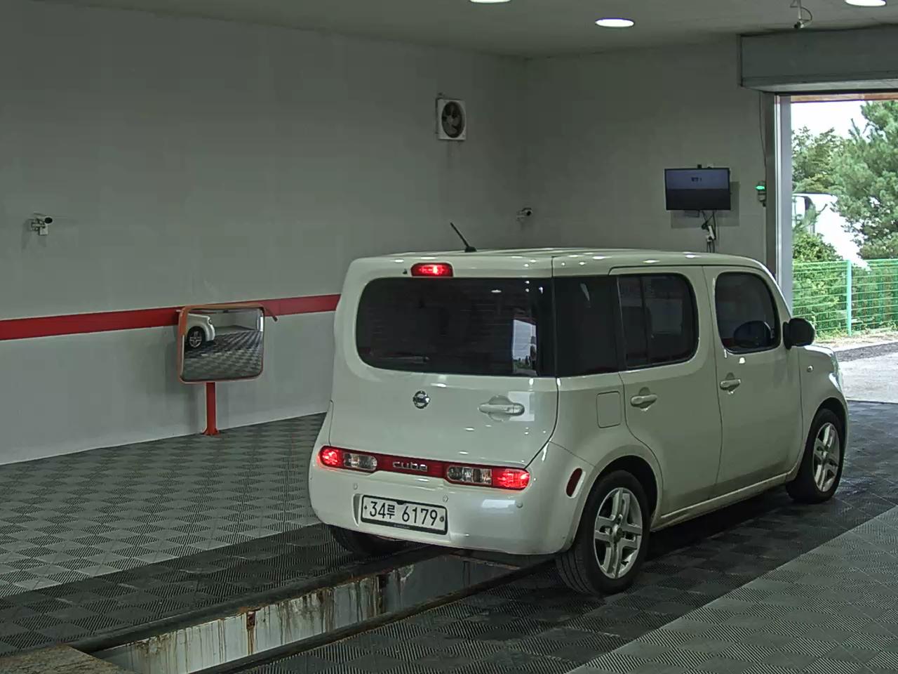 نيسان Cube (3Rd Gen) 1.8 2014
