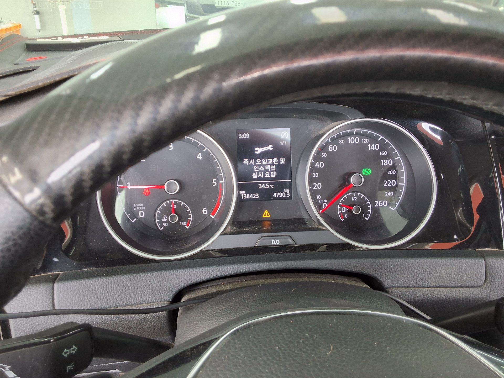 فولكس فاجن جولف (7Th Gen) 2.0 TDI 2015