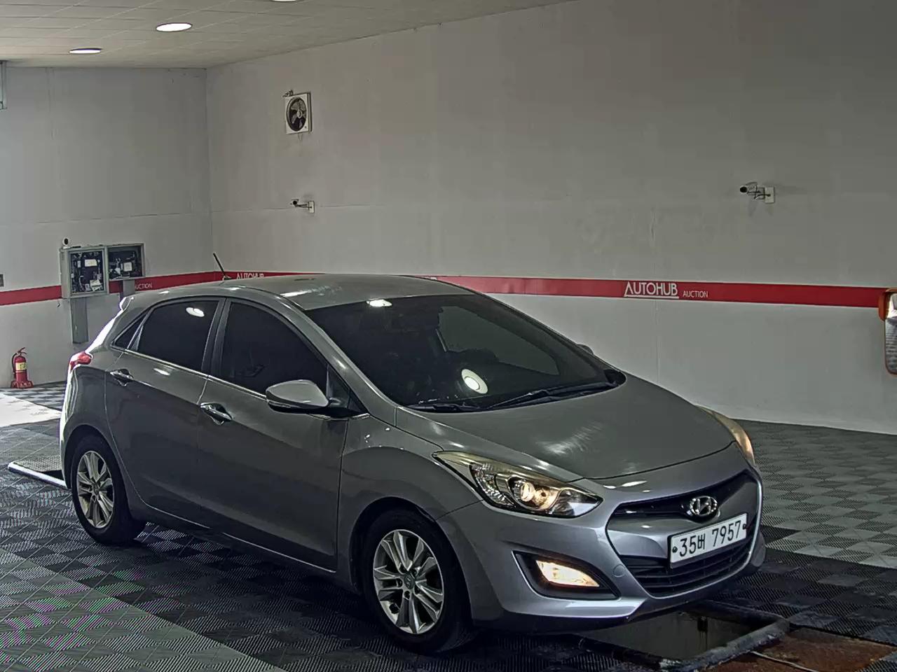 هيونداي جديد I30 1.6 VGT Unique 2012