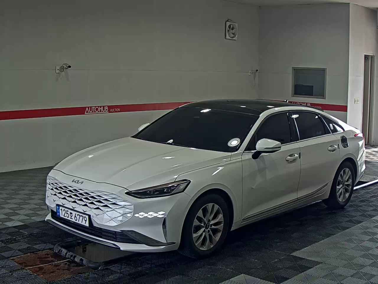 Kia K8