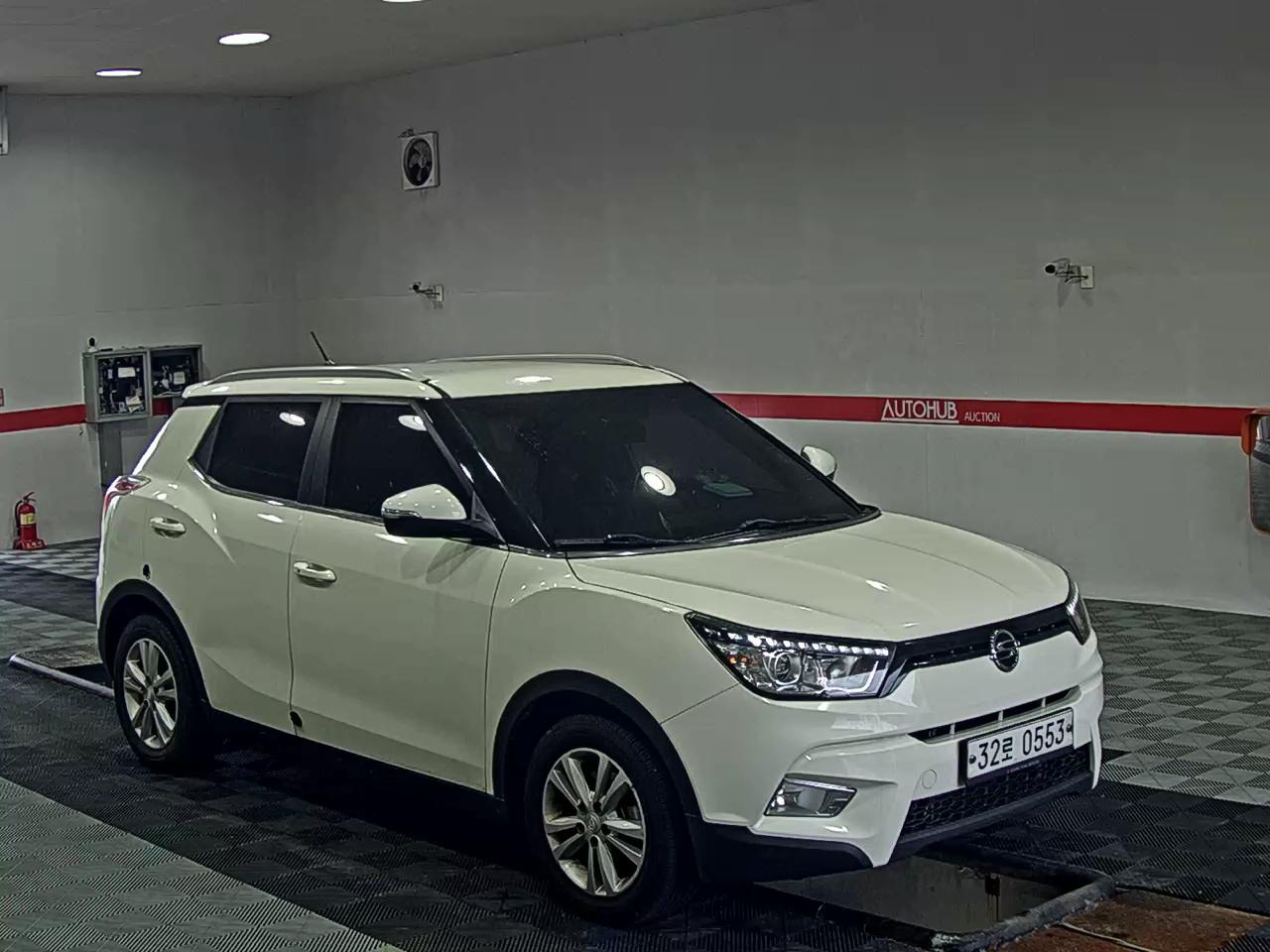 كي جي موبيليتي Mobility (سانج يونج) تيفولي بنزين دفع ثنائي Vx 2016