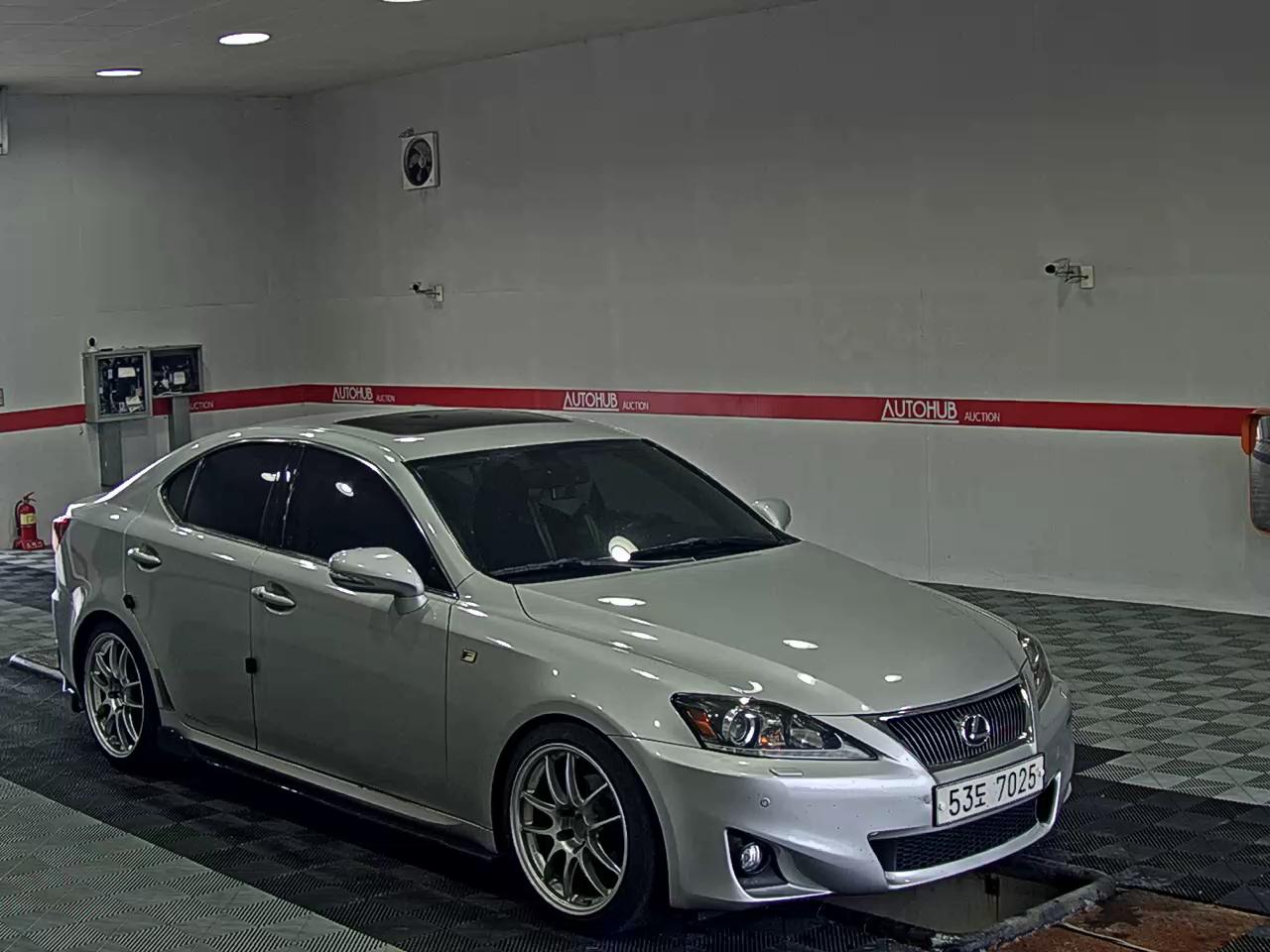 لكزس آي إس (2Nd Gen) 250 2013