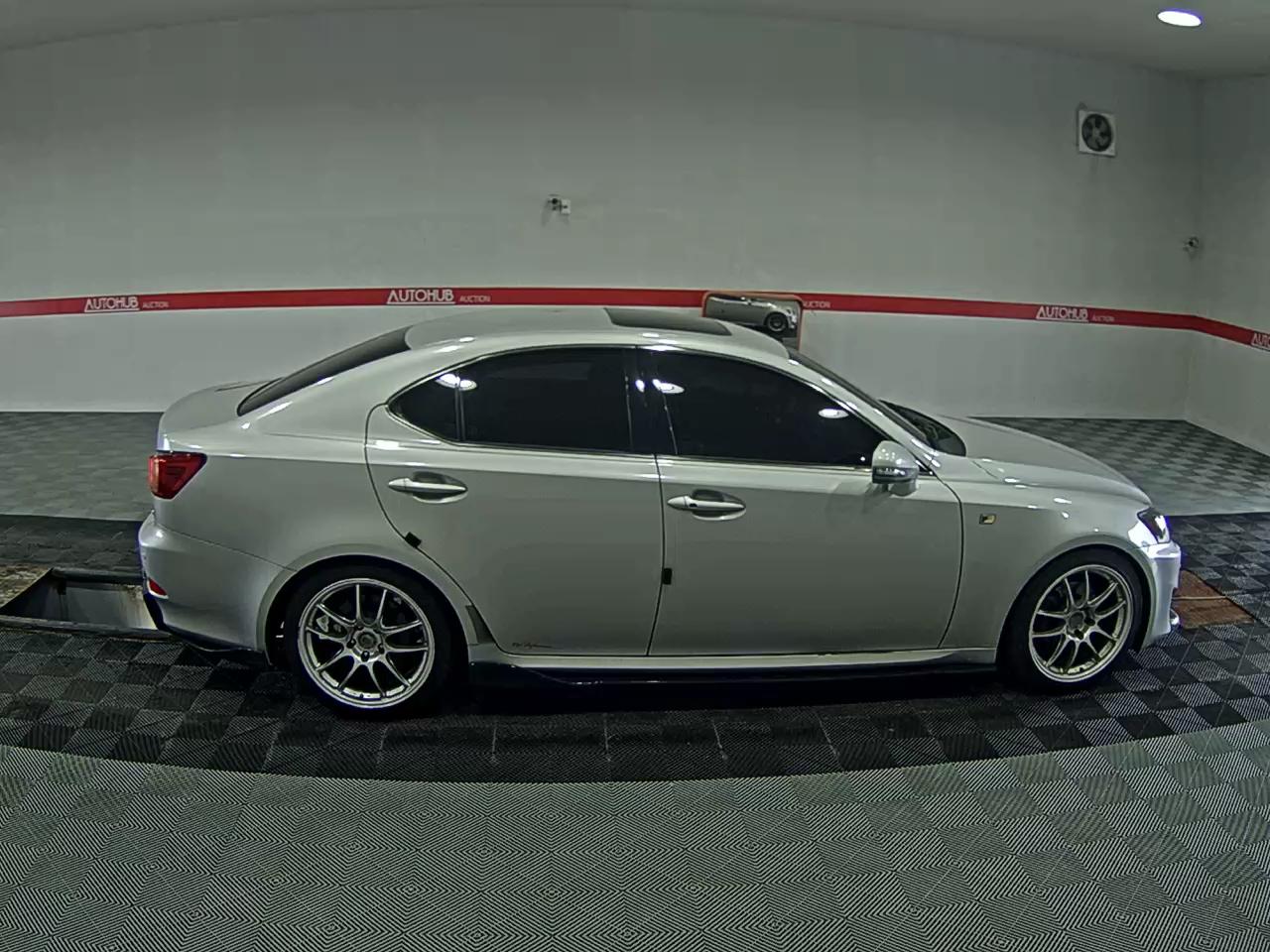 لكزس آي إس (2Nd Gen) 250 2013