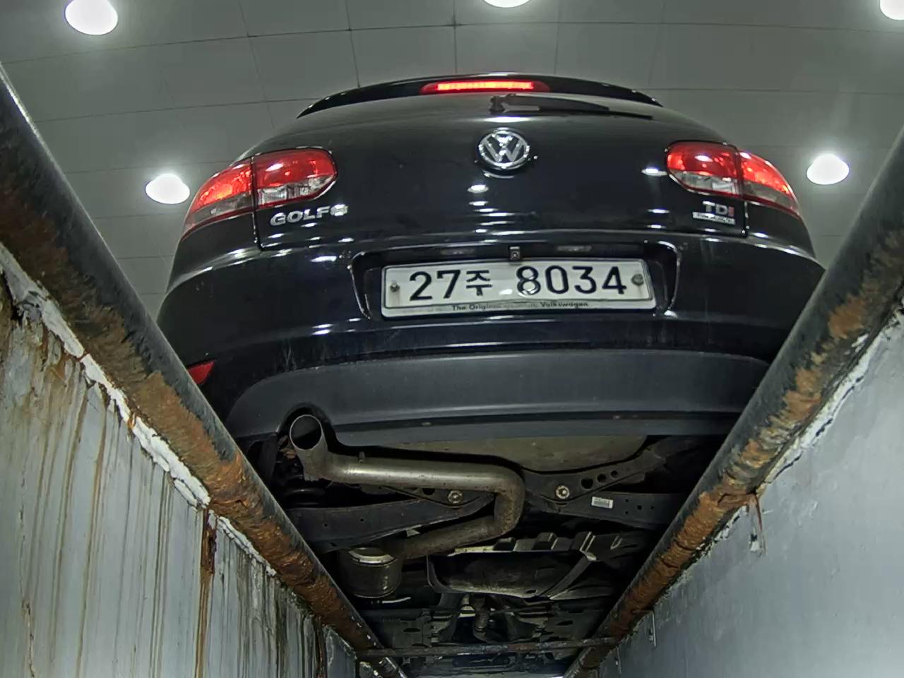 فولكس فاجن جولف (6Th Gen) 1.6 TDI Bluemotion 2012