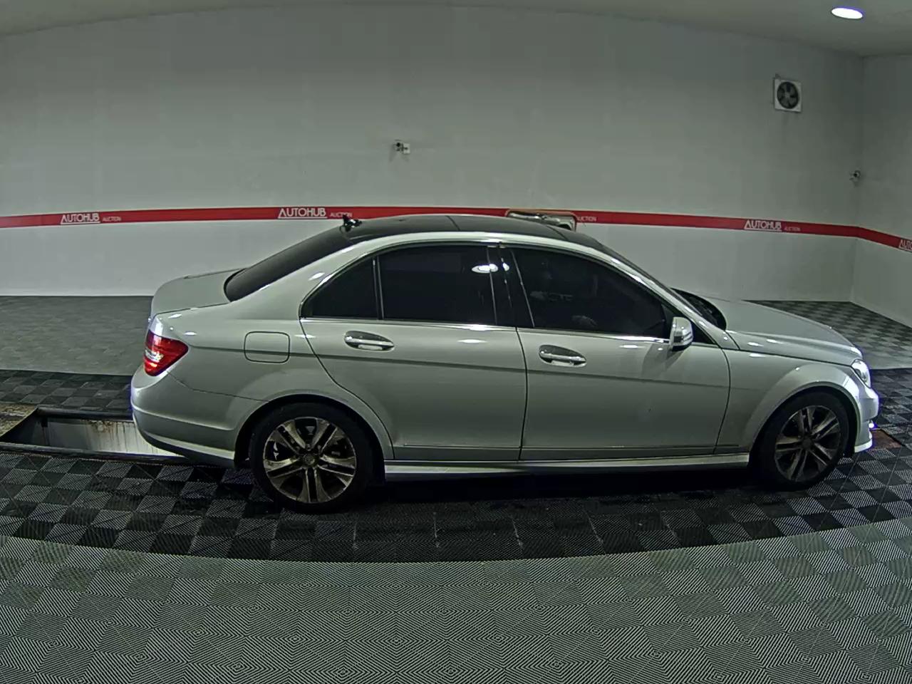 مرسيدس بنز C Class (3Rd Gen) C220 Cdi Avantgarde 2013 C220