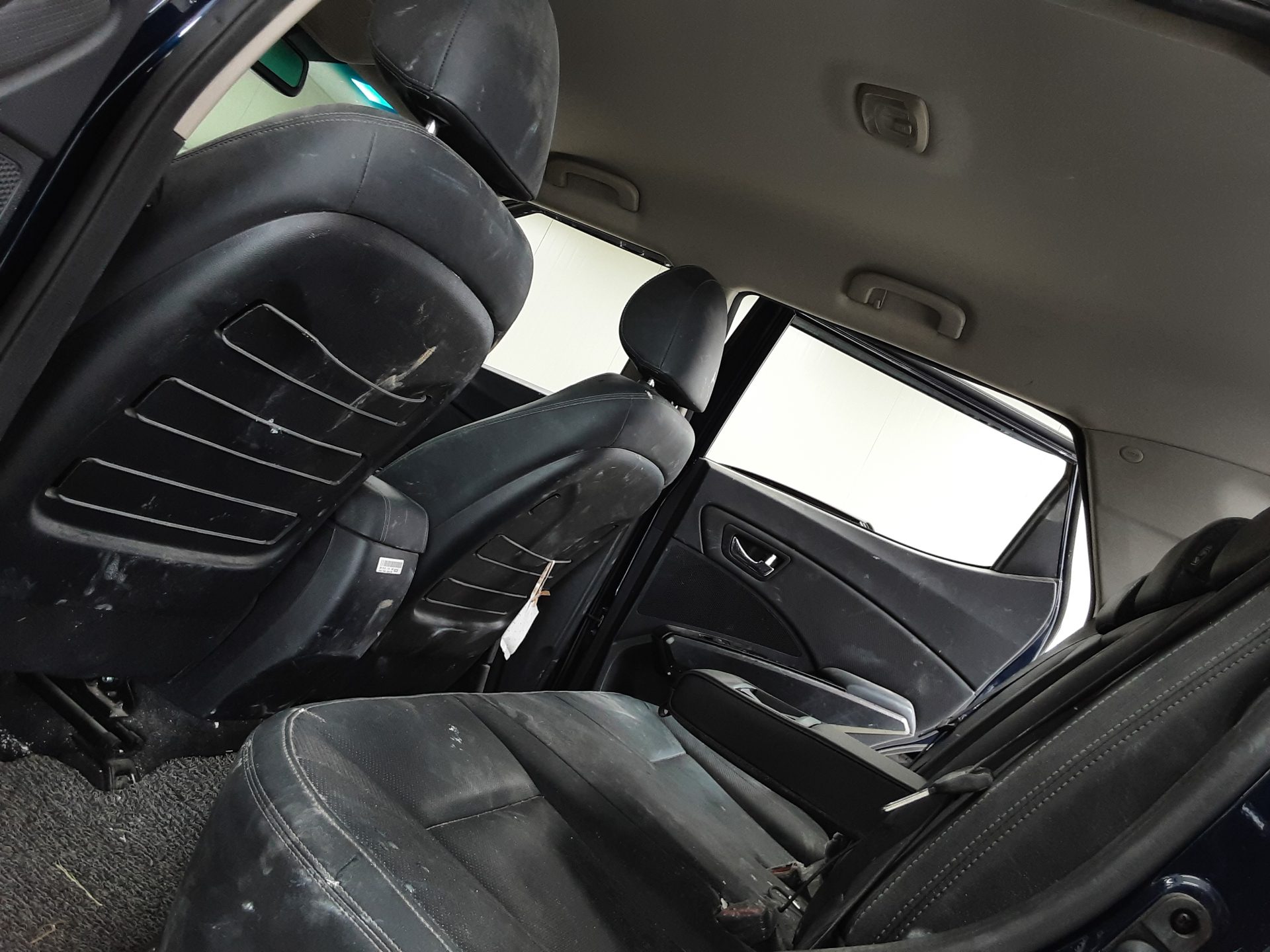 كي جي موبيليتي Mobility (سانج يونج) جديد تيفولي Air 1.5 بنزين تيربو إيه 3 2021 TURBO