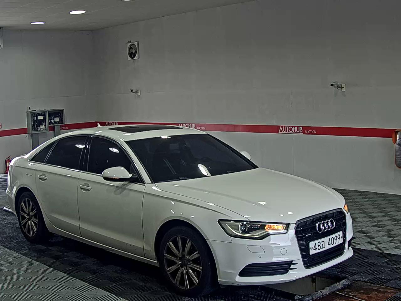 أودي إيه 6 (4Th Gen) 3.0 Tfsi كواترو 2012