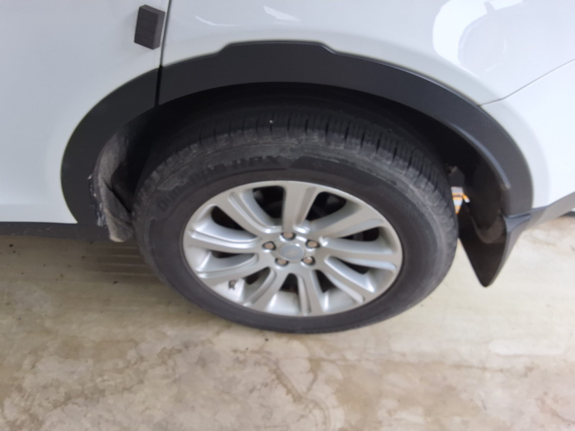 لاند روفر Rover Discovery Sport 2.0 Td4 Se 2016 SPORT SE