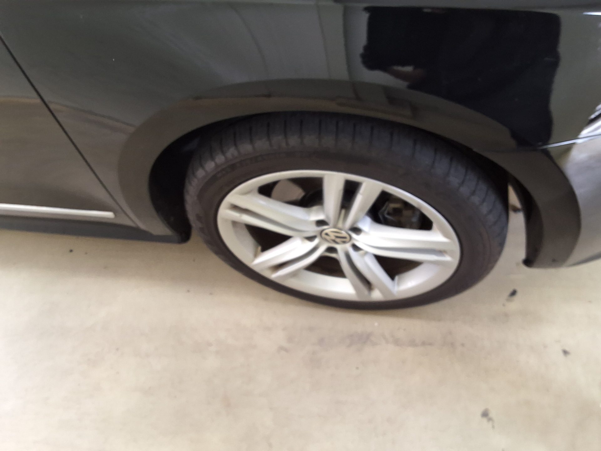 فولكس فاجن الجديد باسات (7Th Gen) 2.0 TDI 2015