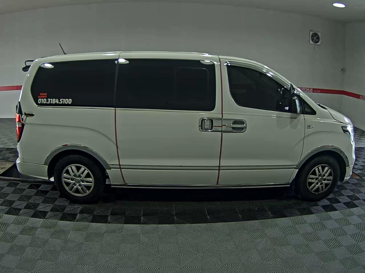 هيونداي الجديد جراند ستاركس 5 Seater ديزل فان مودرن 2020 VAN MODERN