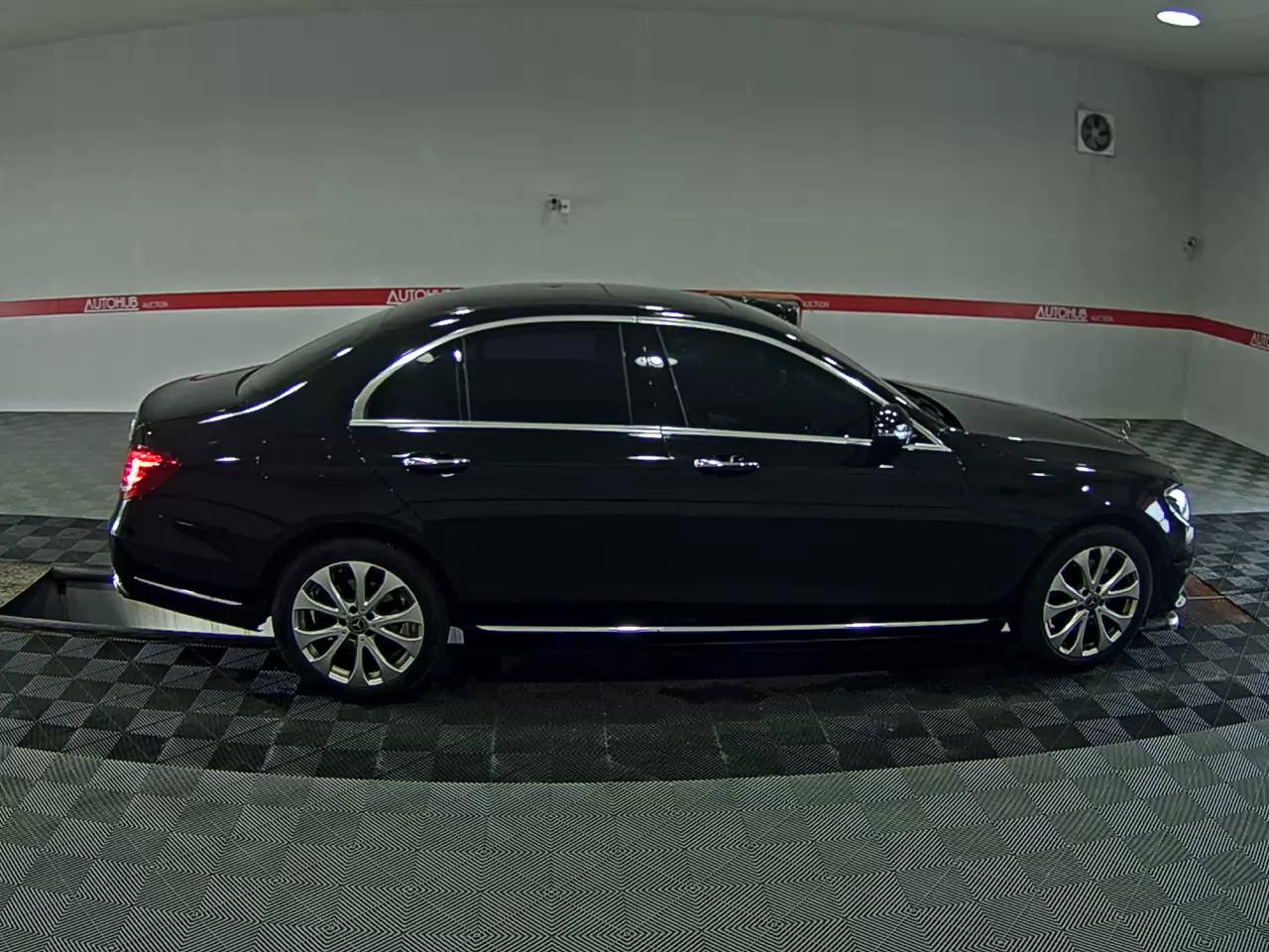 مرسيدس بنز E Class (5Th Gen) E220D فورماتيك إكسكلوسيف 2019 E220d 4MATIC إكسكلوسيف