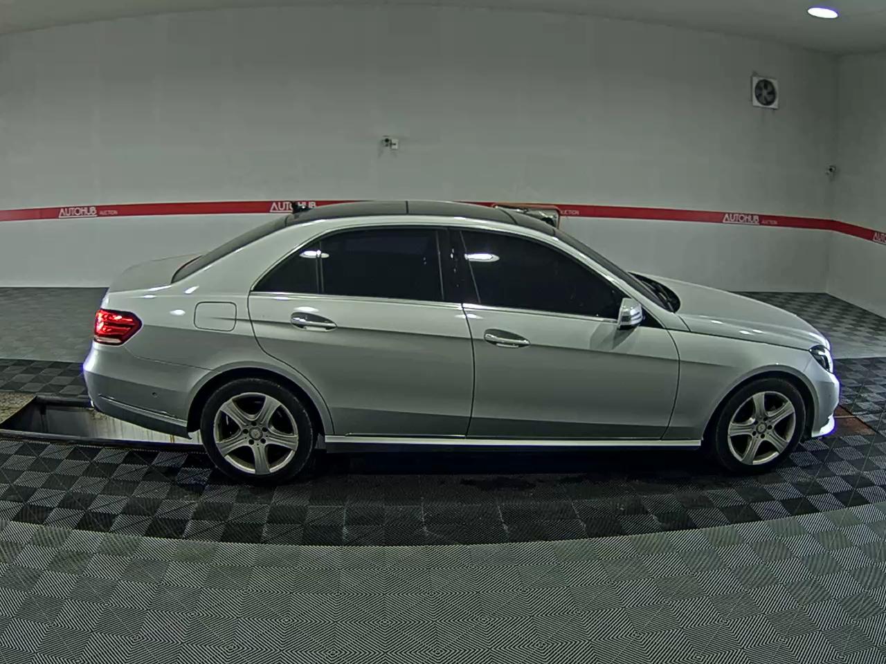 مرسيدس بنز E Class (4Th Gen) E250 Cdi فورماتيك 2014 4MATIC