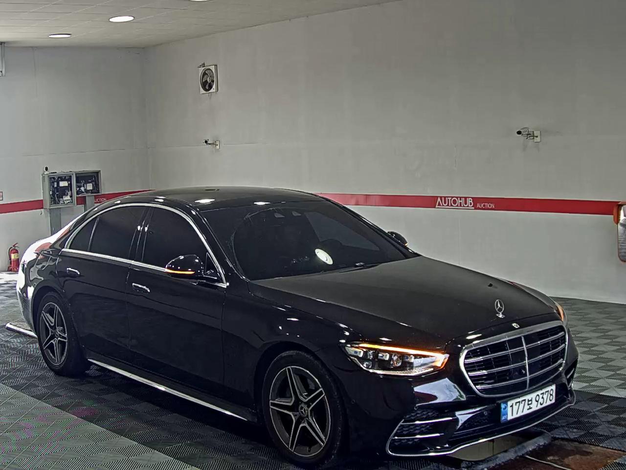 مرسيدس بنز S Class (7Th Gen) S400D فورماتيك 2022 4MATIC