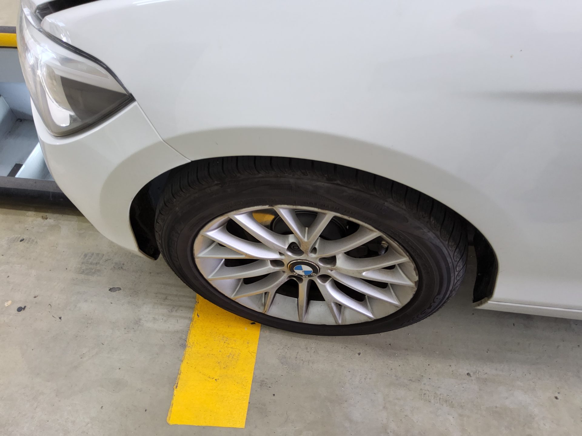 بي إم دبليو 1 Series (2Nd Gen) 5 أبواب 118D Sports 2015 118d