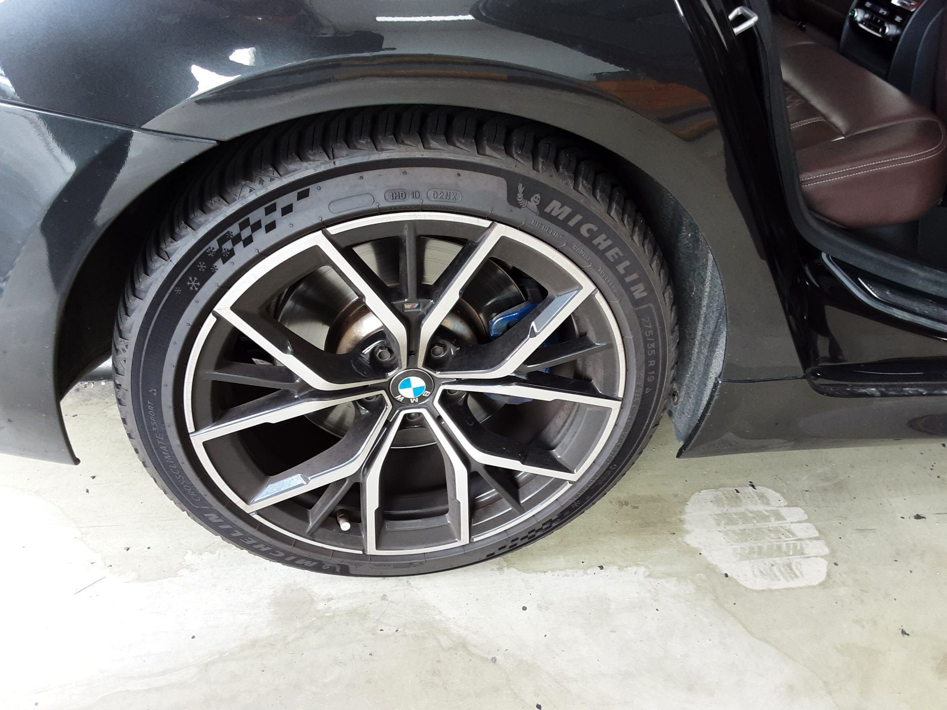 بي إم دبليو 5 Series (7Th Gen) 530I M Sport Pack 2021 SPORT