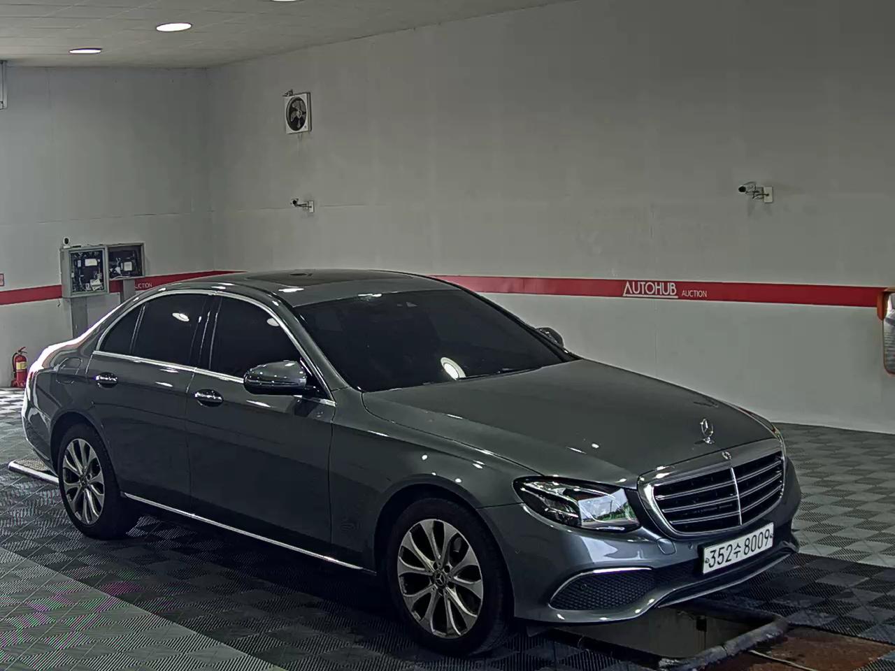 مرسيدس بنز E Class (5Th Gen) E220D فورماتيك إكسكلوسيف 2020 E220d 4MATIC إكسكلوسيف