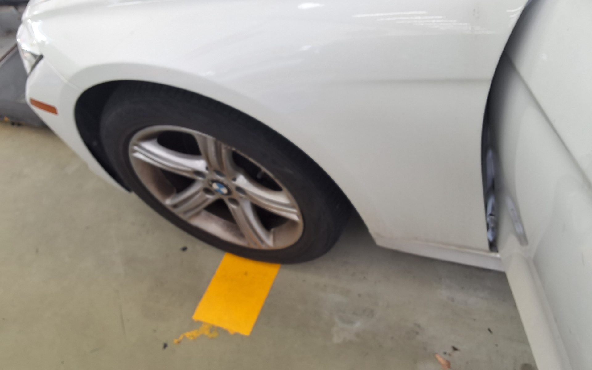 بي إم دبليو 3 Series (6Th Gen) 320D 2015 320d