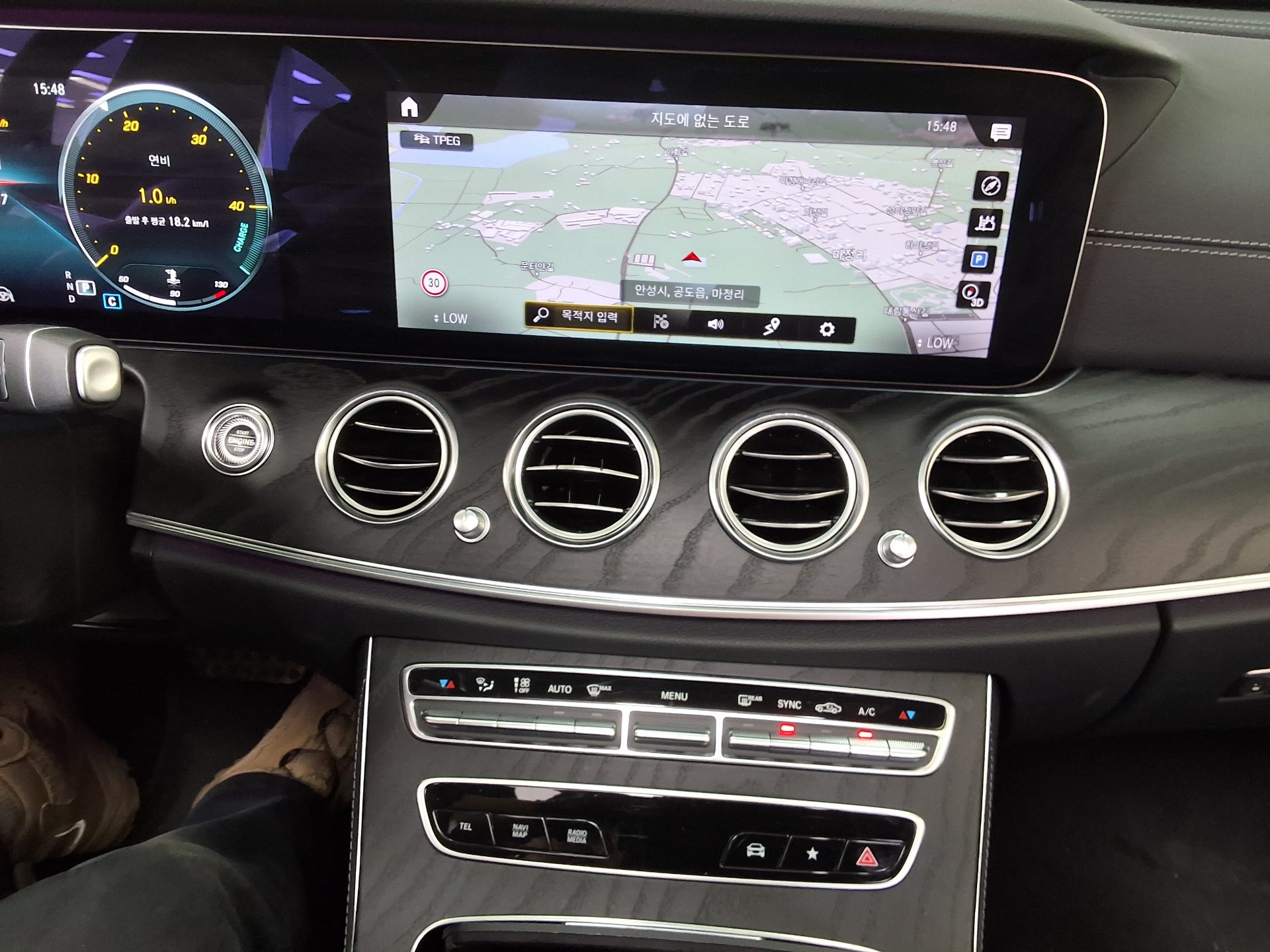 مرسيدس بنز E Class (5Th Gen) E220D فورماتيك AMG Line 2021 E220d 4MATIC LINE