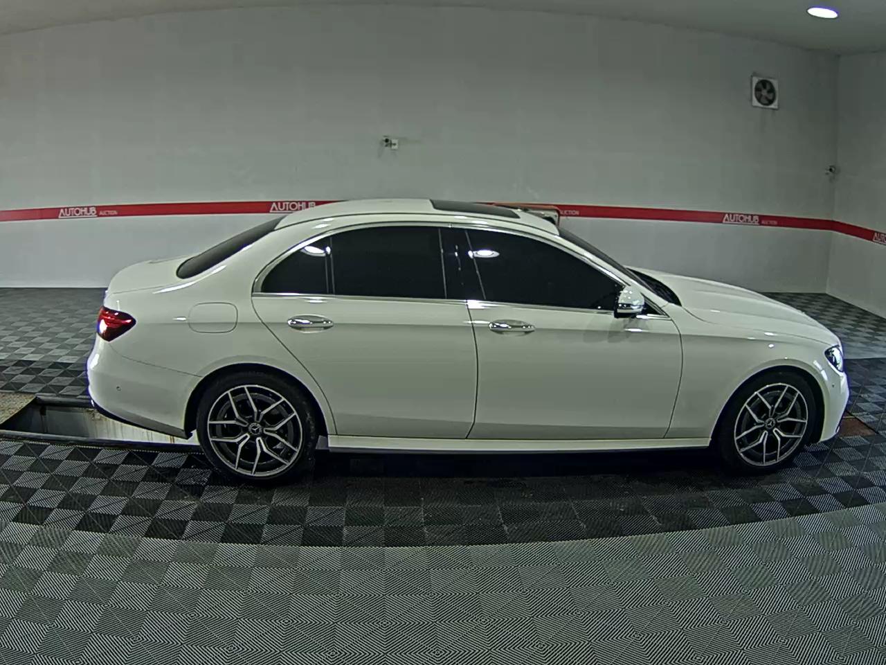 مرسيدس بنز E Class (5Th Gen) E220D فورماتيك AMG Line 2021 E220d 4MATIC LINE