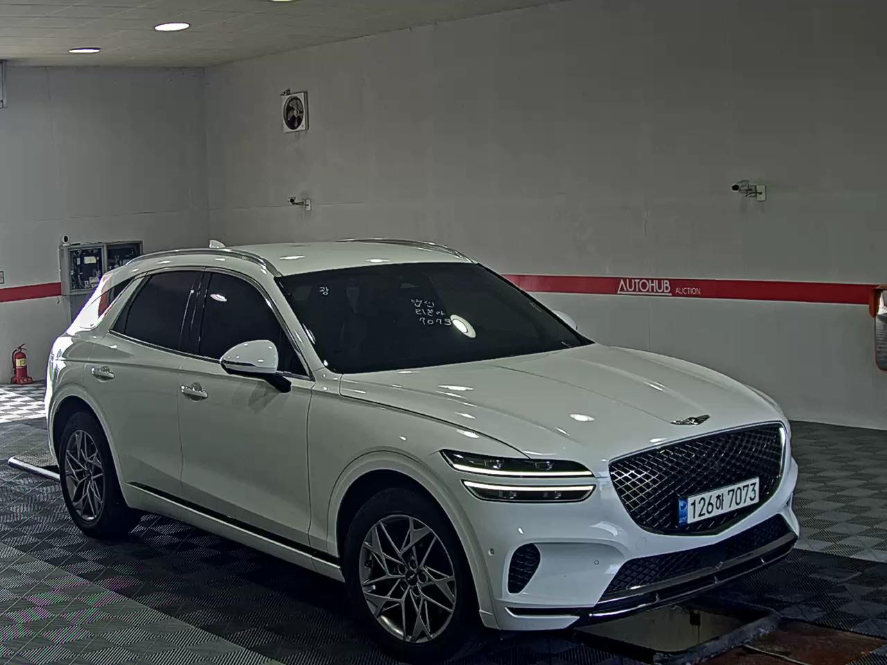 جينيسيس جينيسيس GV70 2022 2.5T BASE