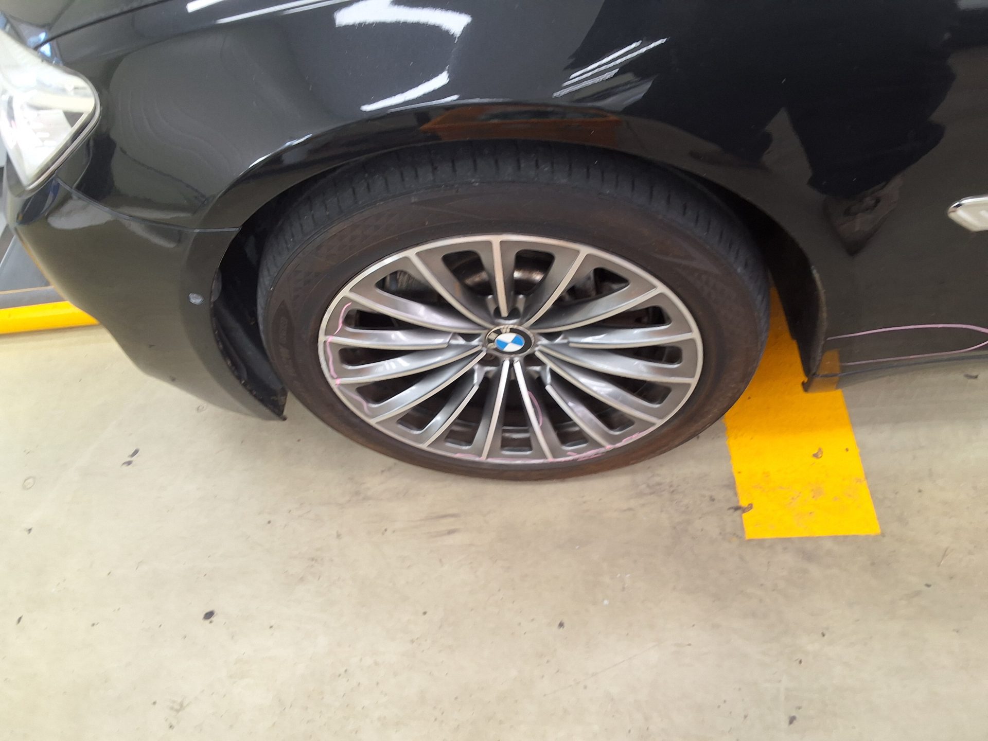 بي إم دبليو 7 Series (5Th Gen) 750Li إكس درايف 2014 750Li