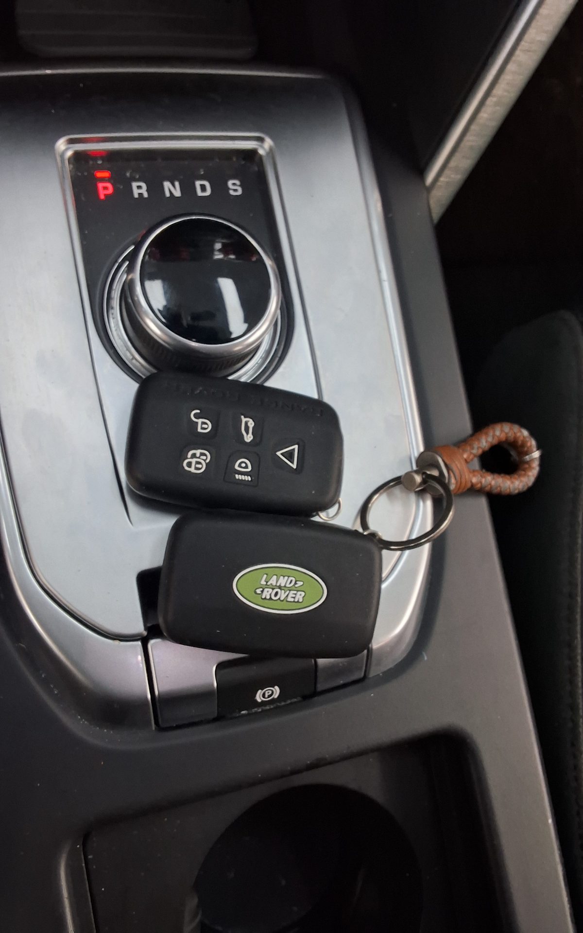 لاند روفر Rover Discovery Sport 2.0 Td4 Se (150Ps) 2017 SPORT SE
