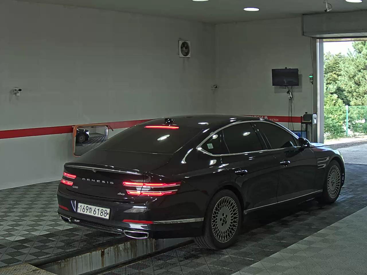 جينيسيس جينيسيس G80 2022 دفع رباعي BASE