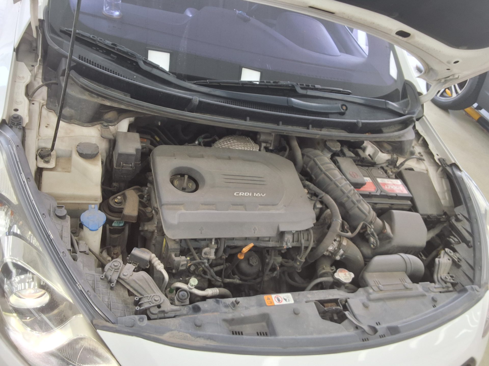 هيونداي الجديد I30 1.6 VGT Pyl 2016