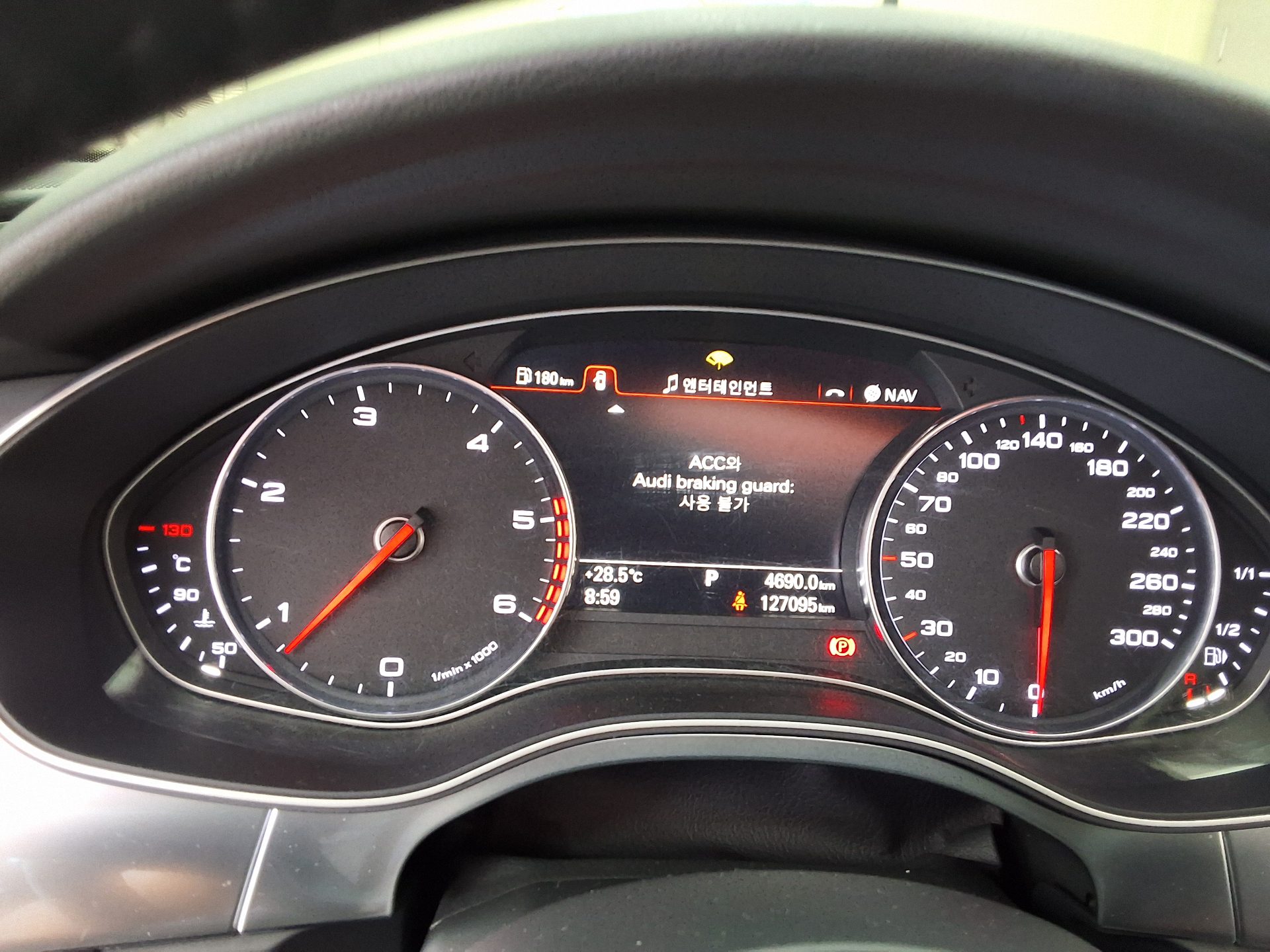 أودي إيه 6 (4Th Gen) 3.0 TDI كواترو Led Pack 2014