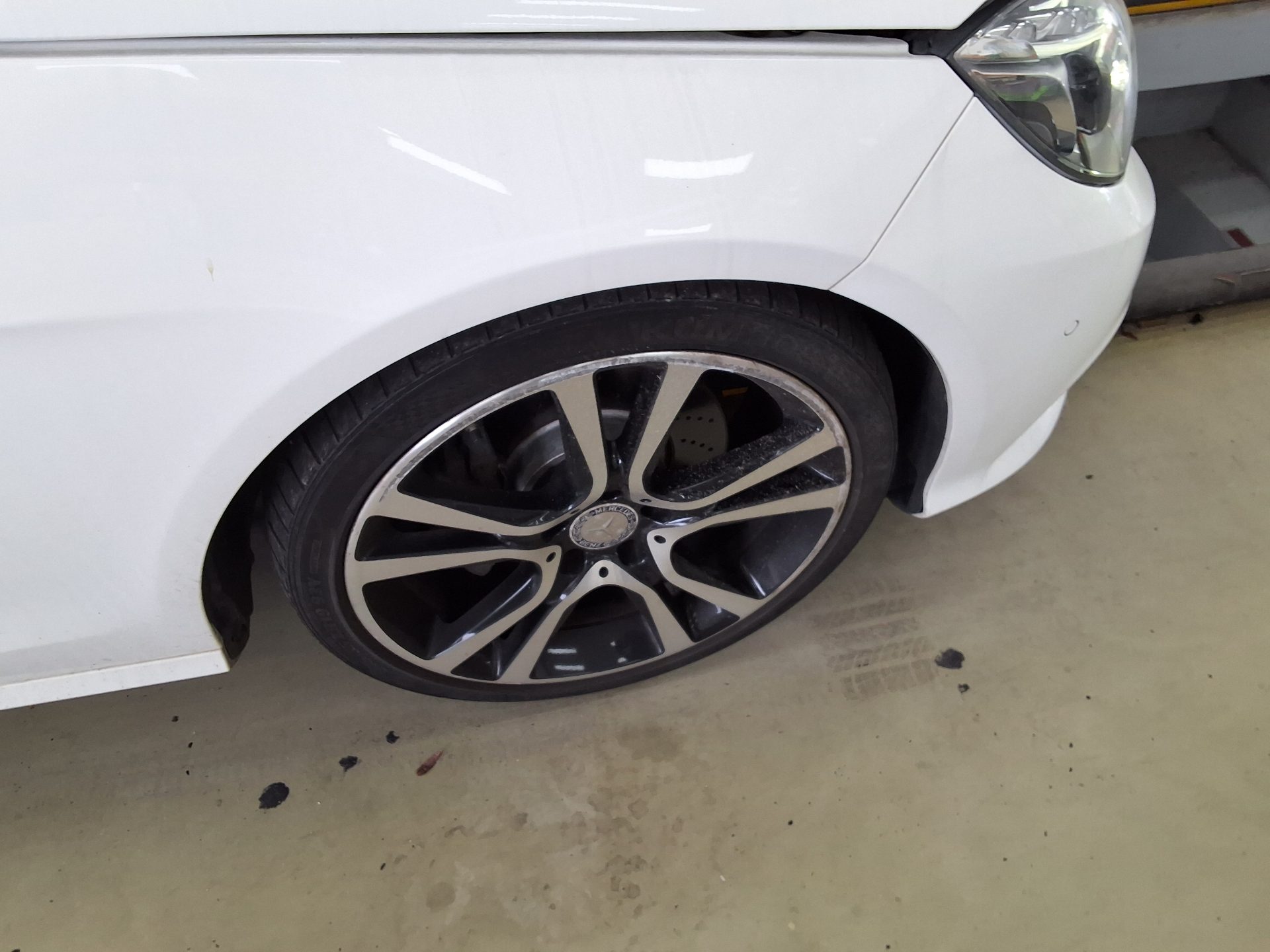 مرسيدس بنز E Class (4Th Gen) E220 Cdi Bluetec Avantgarde Sport 2016 SPORT