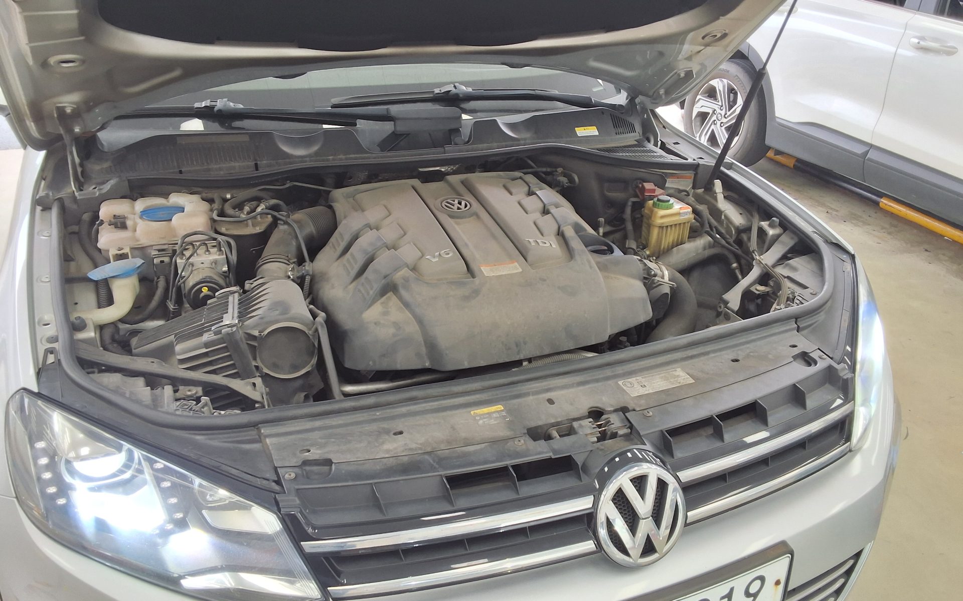 فولكس فاجن جديد طوارق (2Nd Gen) 3.0 V6 TDI Bluemotion 2013
