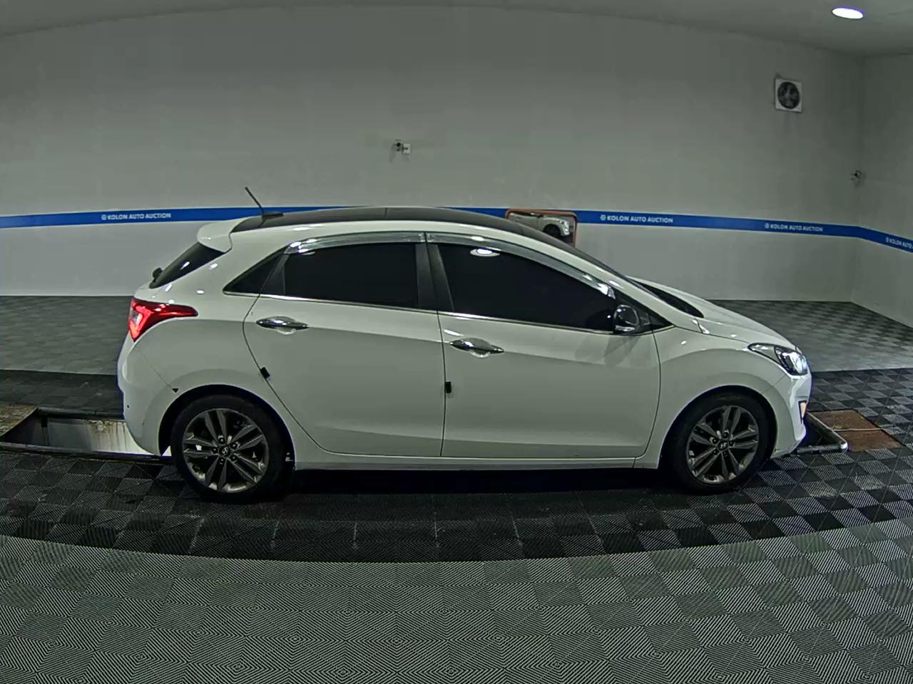 هيونداي الجديد I30 1.6 VGT Pyl 2016
