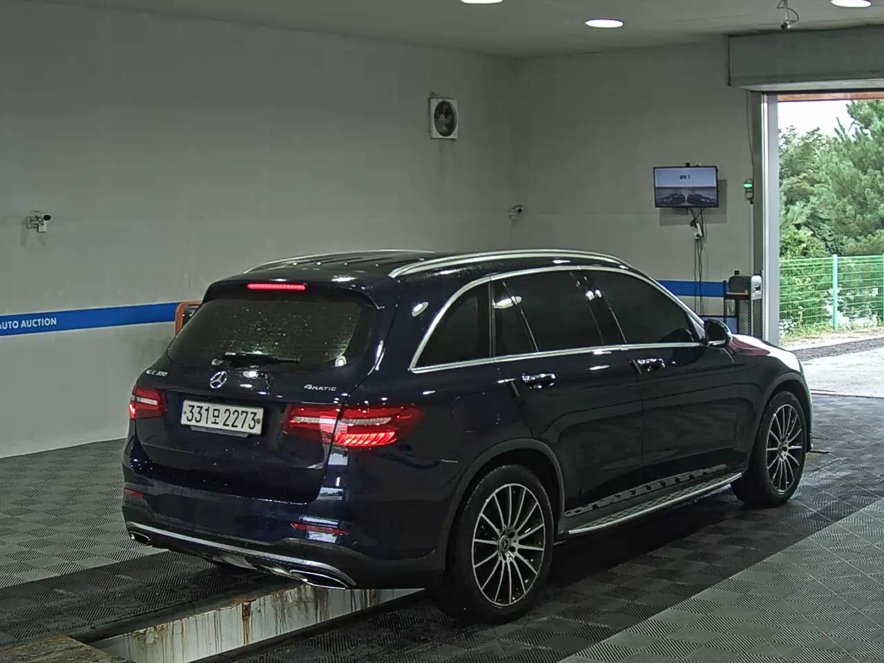 مرسيدس بنز جي إل سي Class جي إل سي 300 فورماتيك AMG Line 2019 4MATIC LINE