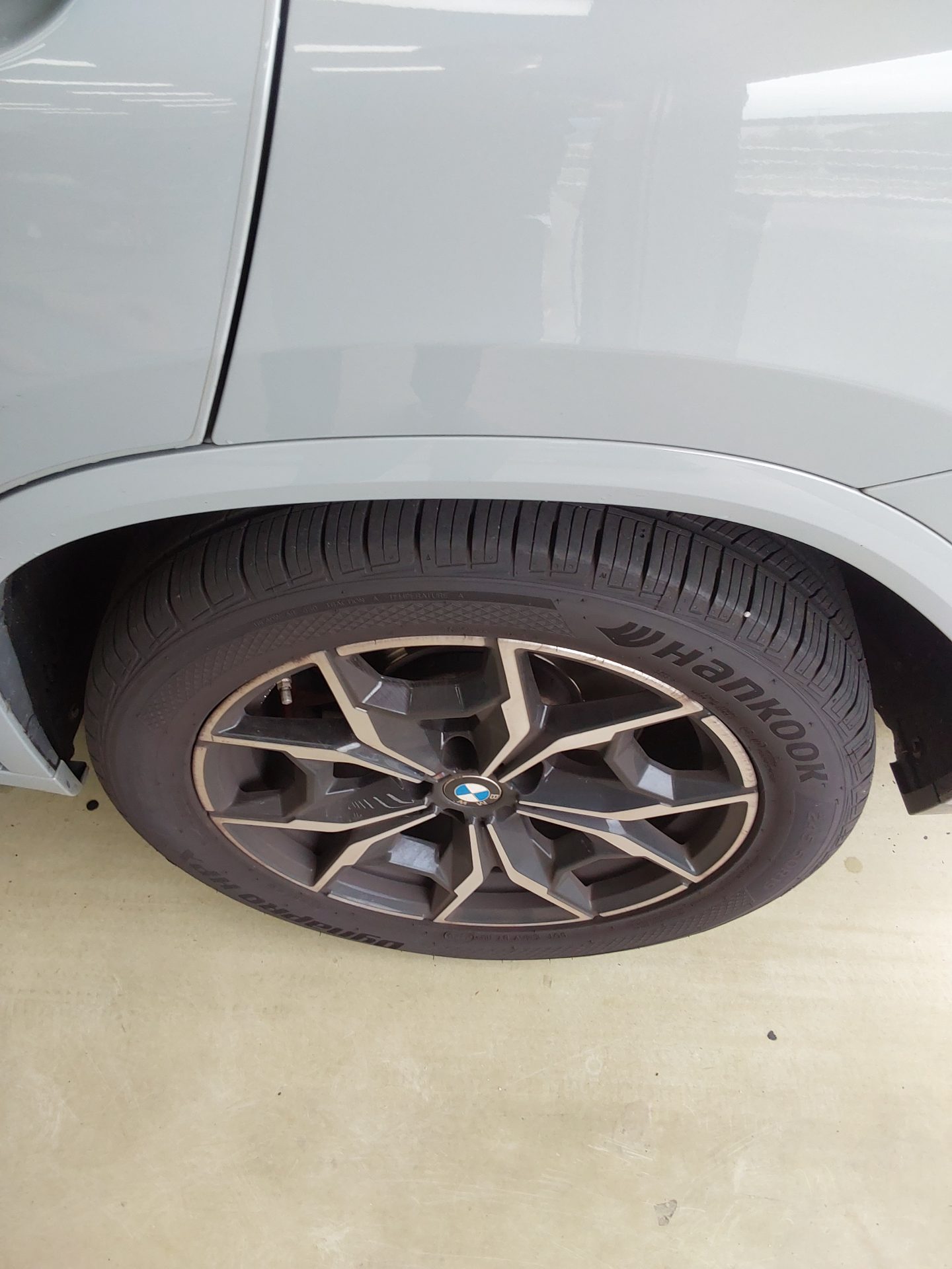 بي إم دبليو X4 (2Nd Gen) 20I إكس درايف M Sport Pro 2022 SPORT