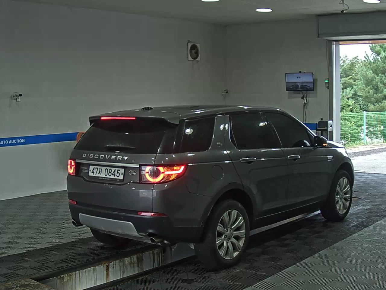لاند روفر Rover Discovery Sport 2.0 Td4 Hse لكجري 2016 SPORT فاخر