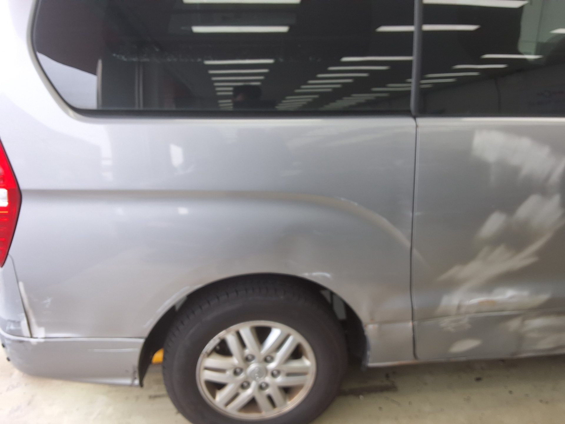 هيونداي الجديد جراند ستاركس 5 Seater ديزل فان مودرن 2019 VAN MODERN