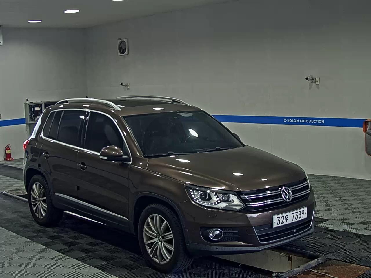 فولكس فاجن تيجوان 2.0 TDI Bluemotion بريميوم 2013 بريميوم