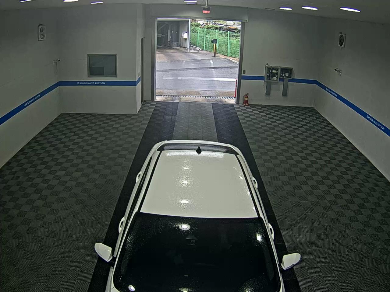 هيونداي أفانتي 2023 MODERN