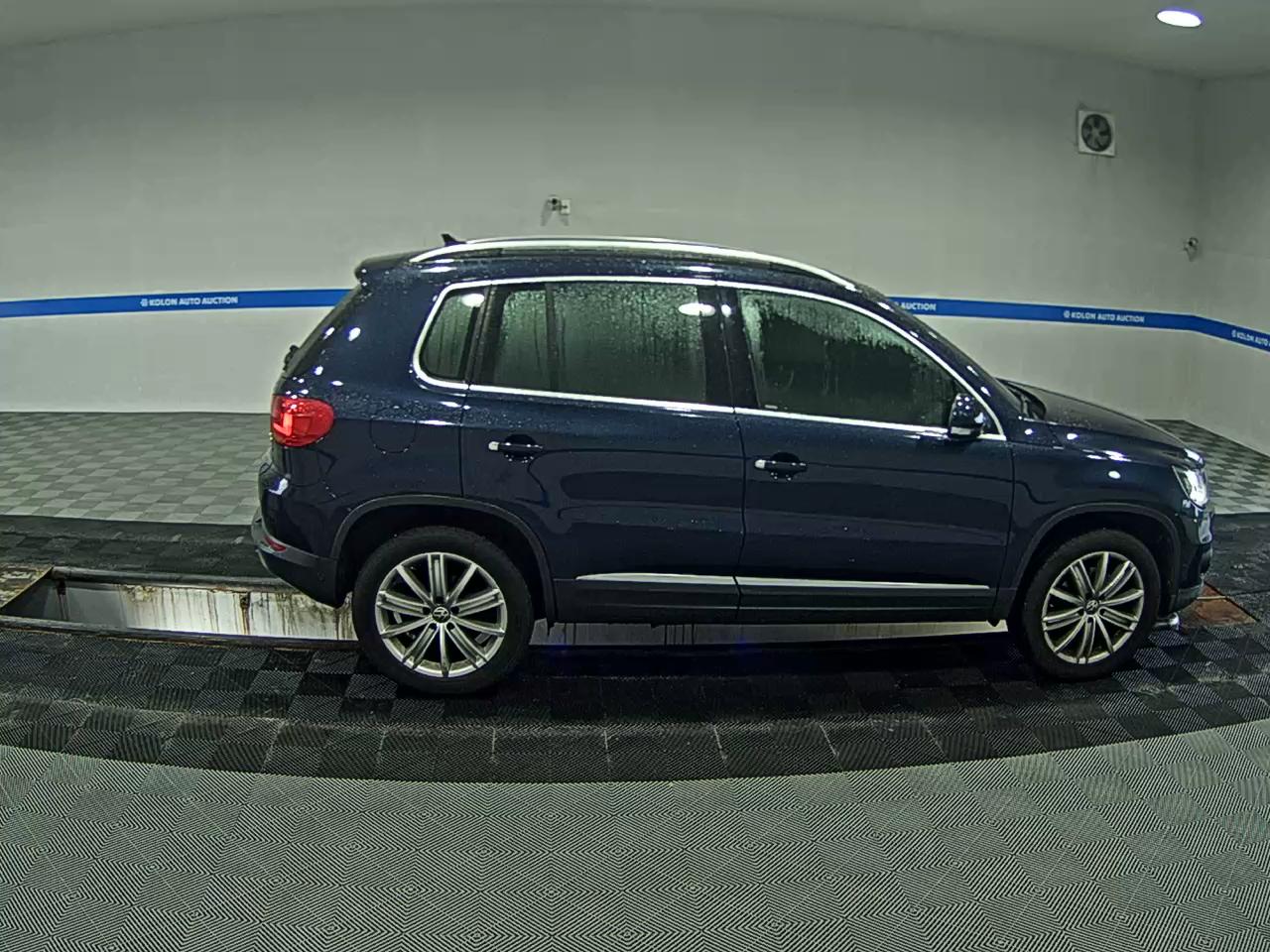 فولكس فاجن تيجوان 2.0 TDI Bluemotion بريميوم 2014 بريميوم