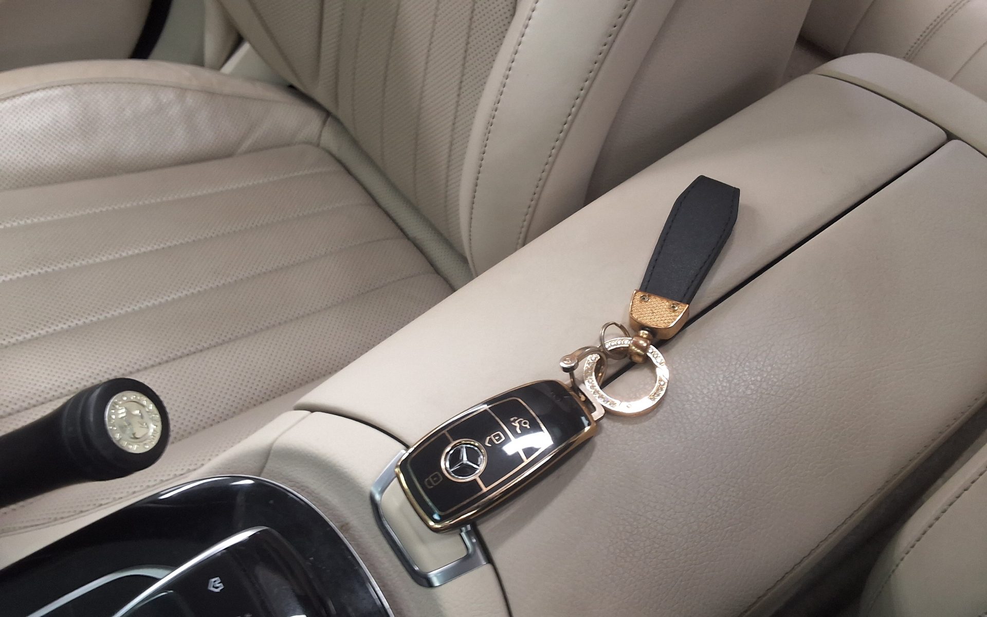 مرسيدس بنز E Class (5Th Gen) E300 إكسكلوسيف 2017 إكسكلوسيف