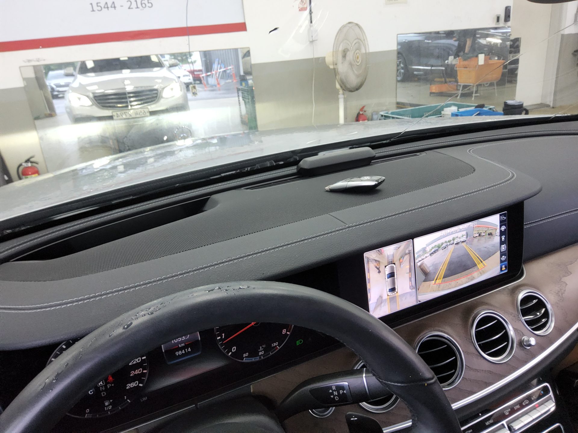 مرسيدس بنز E Class (5Th Gen) E300 فورماتيك إكسكلوسيف 2019 4MATIC إكسكلوسيف