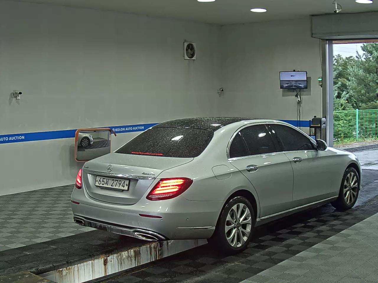 مرسيدس بنز E Class (5Th Gen) E300 فورماتيك إكسكلوسيف 2019 4MATIC إكسكلوسيف
