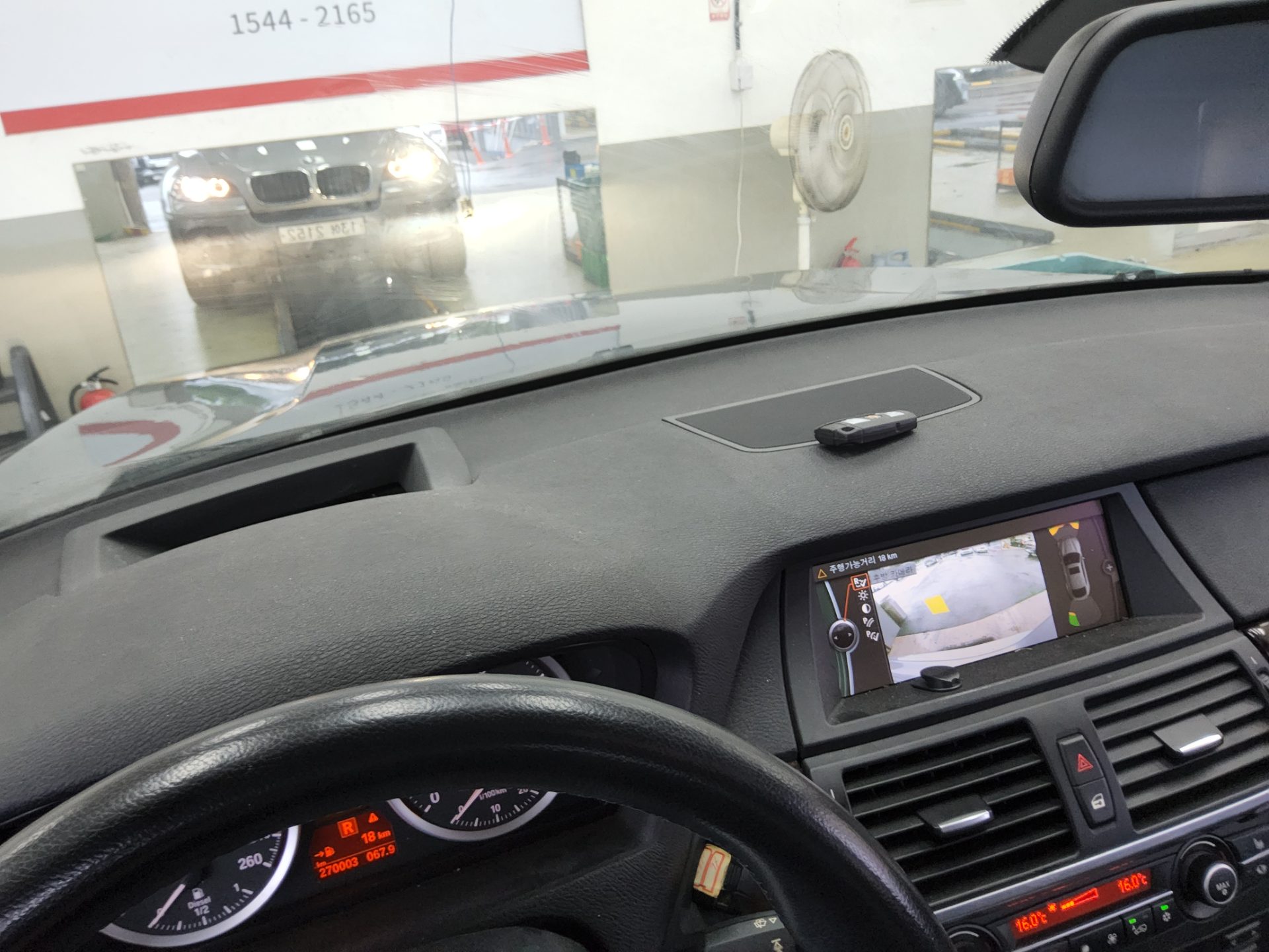 بي إم دبليو X6 (1St Gen) 30D إكس درايف 2011