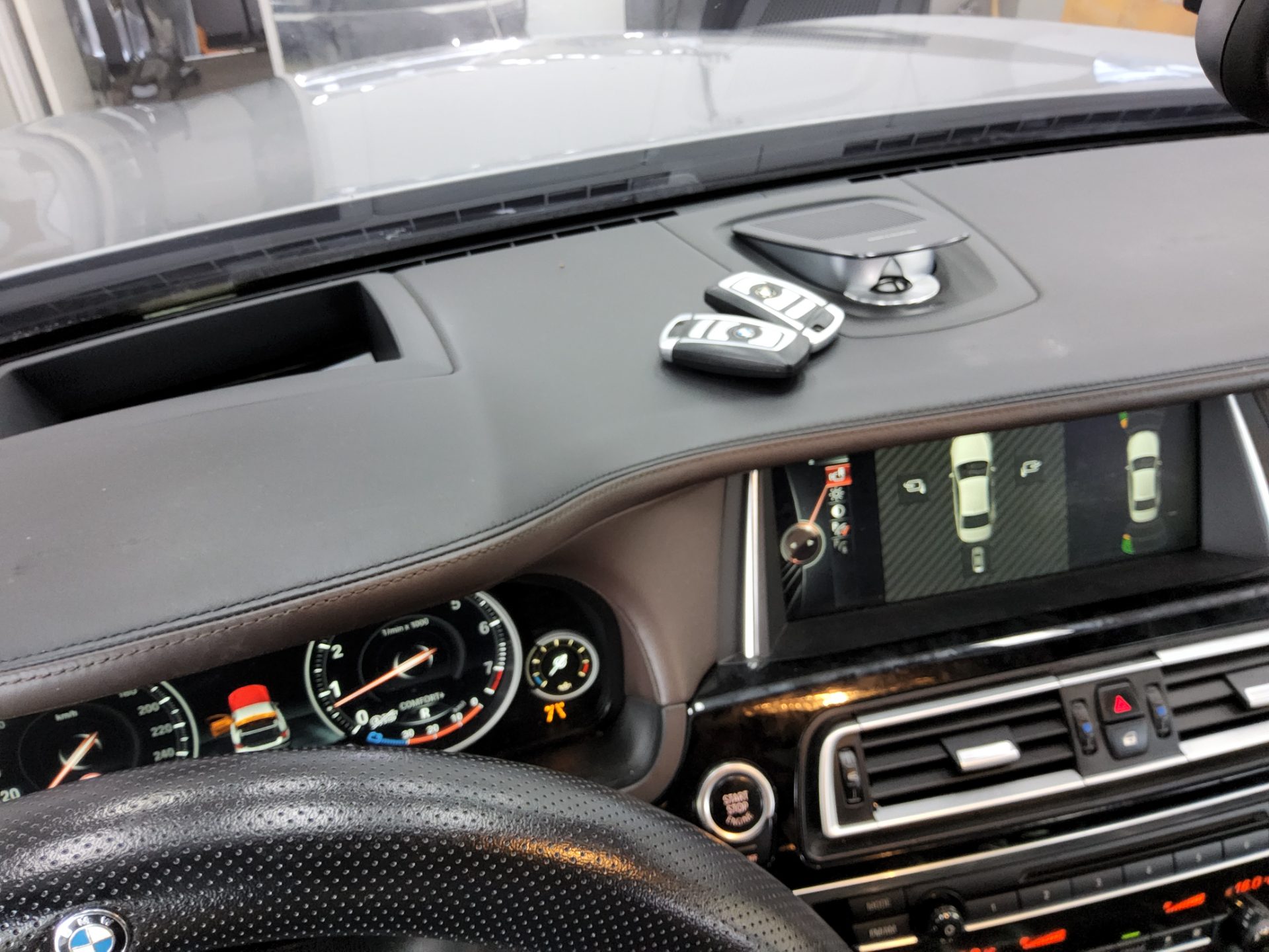 بي إم دبليو 7 Series (5Th Gen) 750Li إكس درايف Individual 2015 750Li